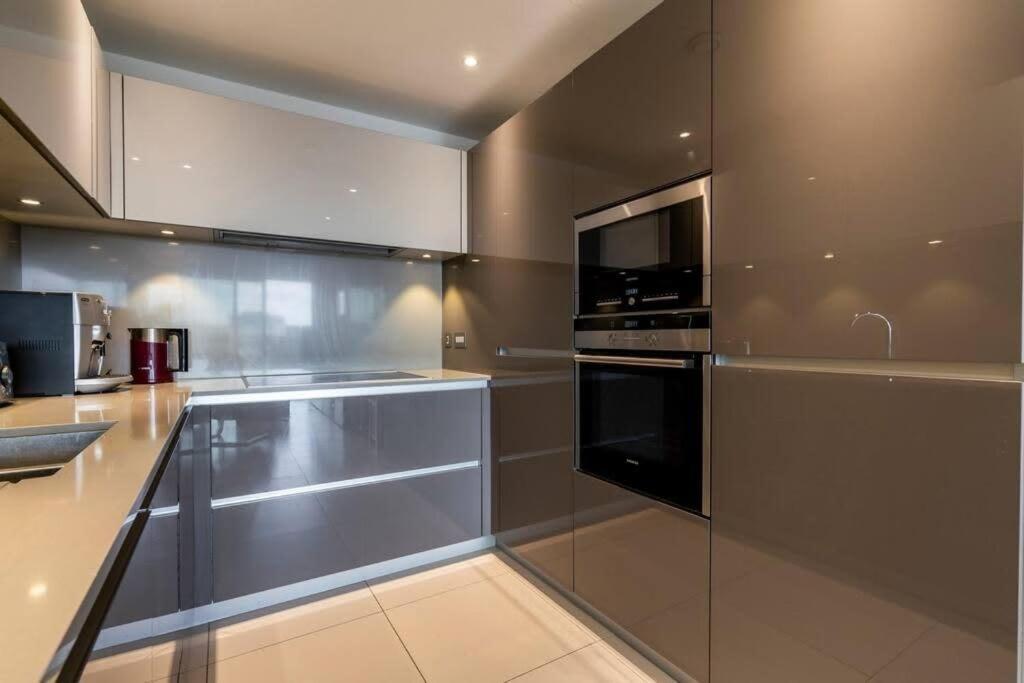 1 Bedroom Penthouse Flat In East Londres Exterior foto