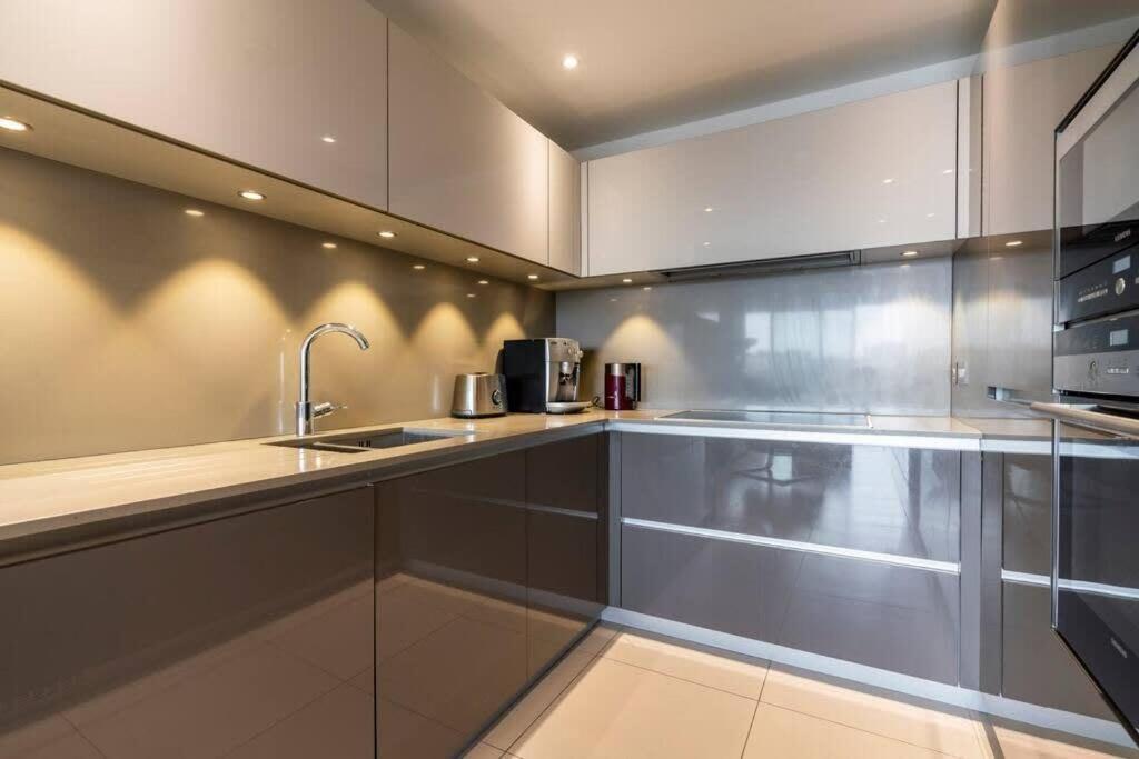 1 Bedroom Penthouse Flat In East Londres Exterior foto