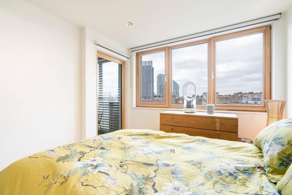 1 Bedroom Penthouse Flat In East Londres Exterior foto